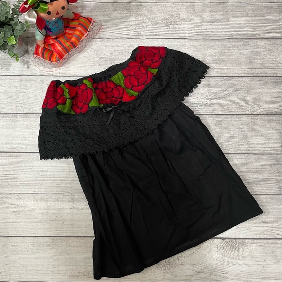 Mexican Embroidered Blouse top - Picture 1 of 6